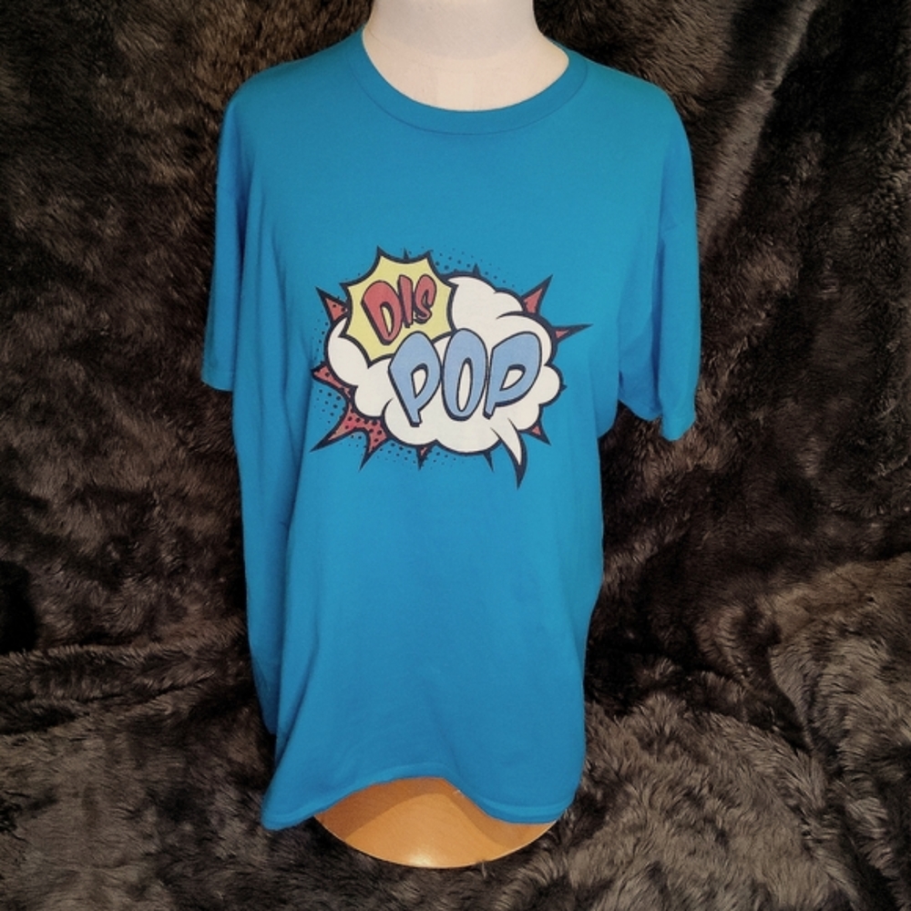 Teepublic Dis Pop podcast logo comic graphics tshirt L